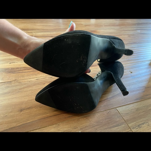 Charlotte Russe Black Heels - Picture 3 of 4